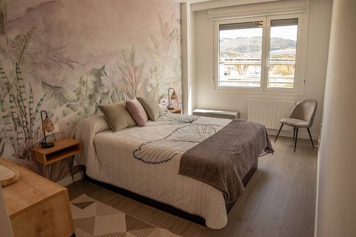 Vakantieappartement voor 6 personen, met balkon/terras en zwembad in Bilbao