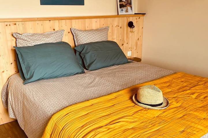 Single storey house with jacuzzi near the beach<br>Wooden frame, 4 stars in Pleubian, Côte de Granit Rose