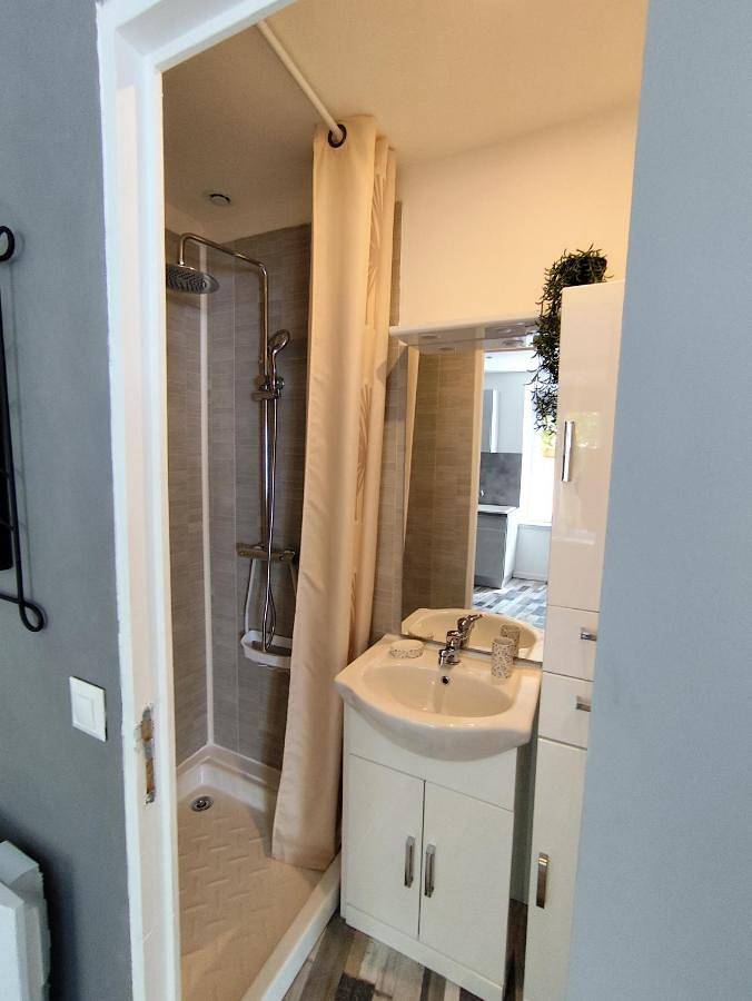 Gîte pour 2 personnes, avec terrasse à Marcorignan - 2