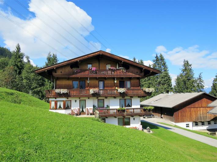 Ferienwohnung für 4 Personen, mit Garten und Balkon im Ski-Optimal Hochzillertal