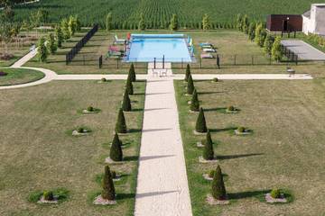 Villa for 57 People in Vernantes, Saumur region, Photo 1