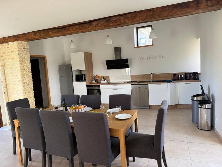 Location de vacances pour 6 personnes, avec jardin et vue à Longues-sur-Mer - 3