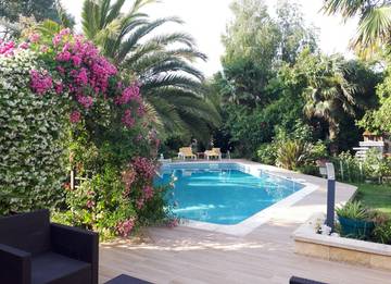 Chambre d’hôte pour 2 personnes, avec piscine et jardin en Charente-Maritime