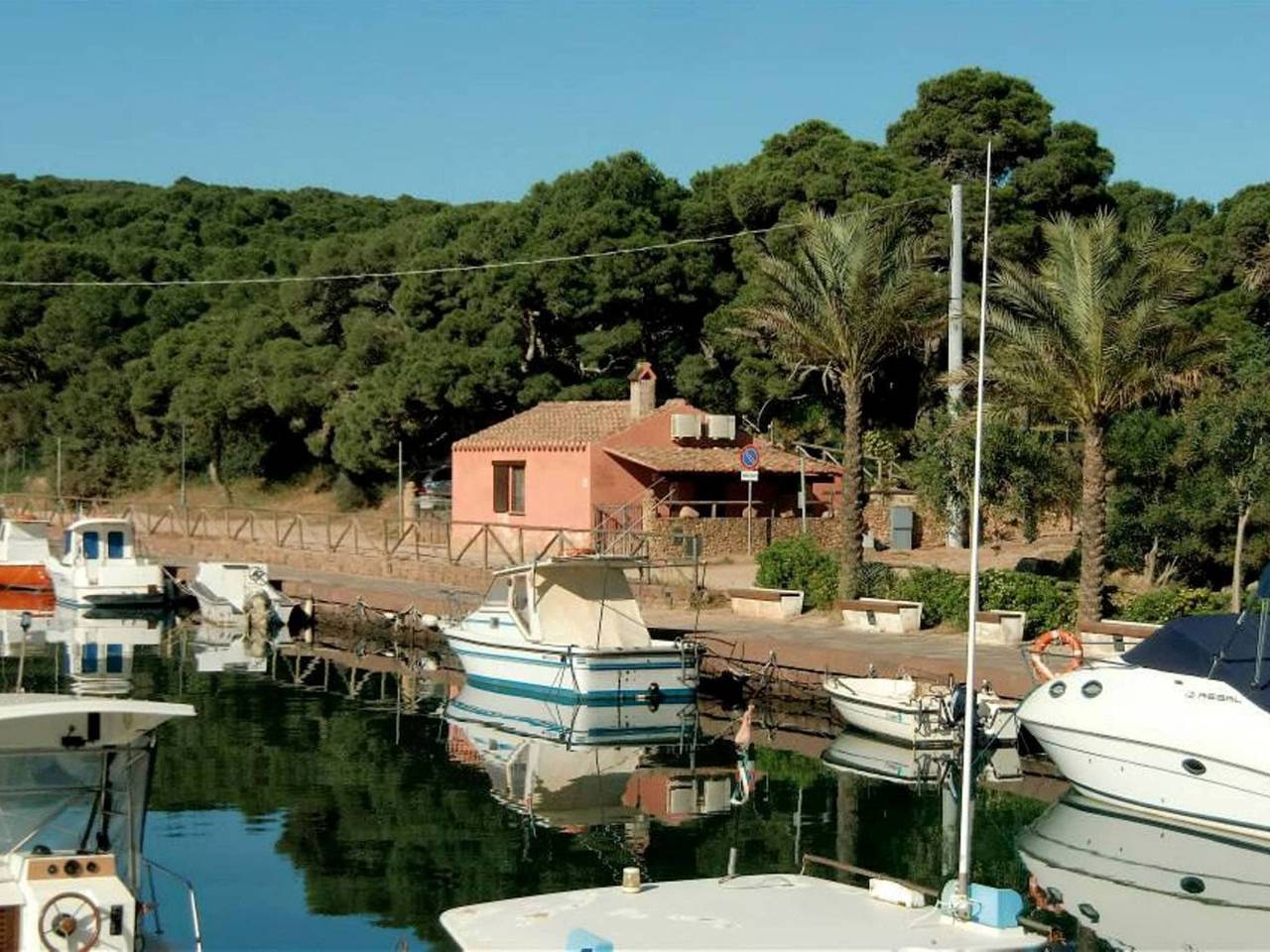 Villa dei Pescatori am Meer in Spiaggia di Porto Pino, Porto Pino
