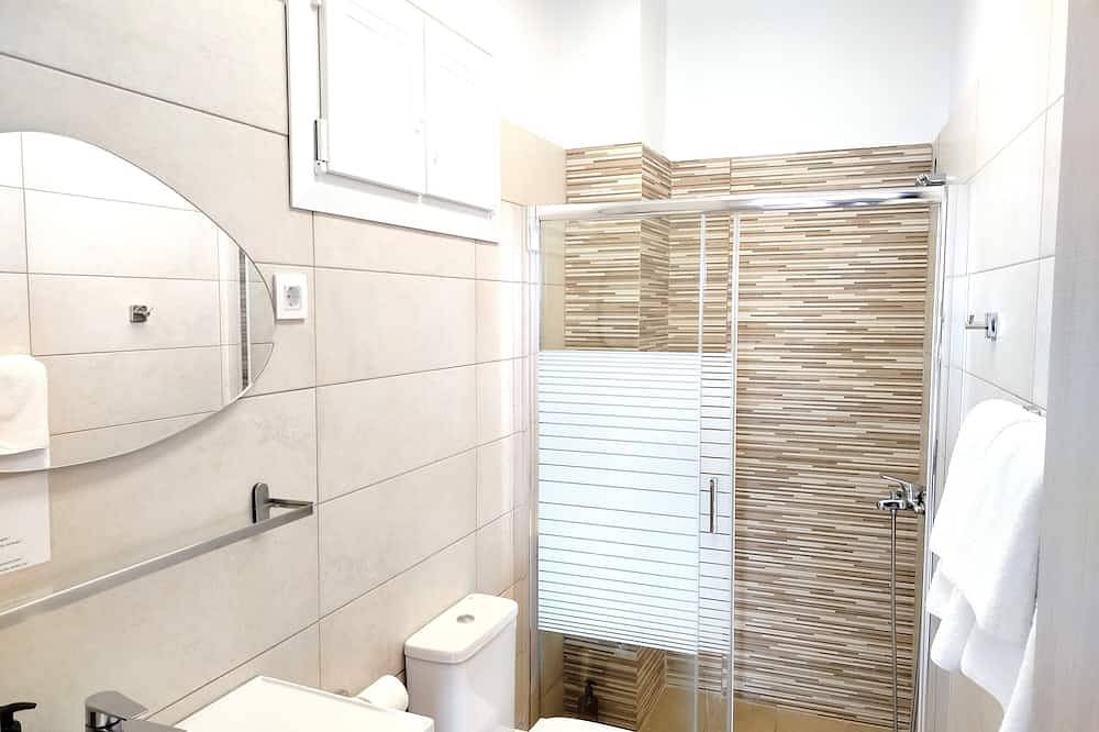 Family-run hotel under German management - 200m from the beach in Agios Syllas, Kavala