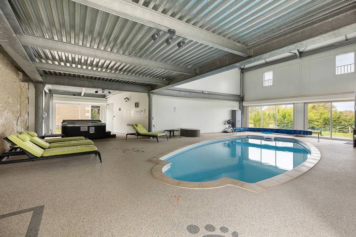 Location de vacances pour 8 personnes, avec jardin et jacuzzi dans le Loir-et-Cher
