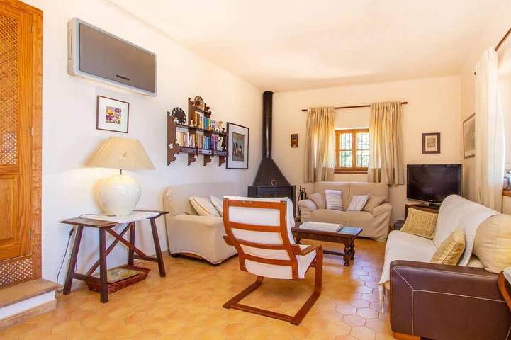 Cozy home in Deia with private swimming pool, can be inside or outside in Deià, Coast of Mallorca