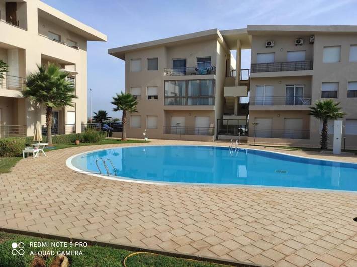 Apartamento de vacaciones para 4 personas, con terraza además de piscina y jardín - 1