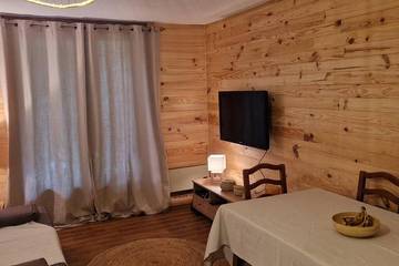 Gîte pour 6 personnes, avec balcon à Valdeblore