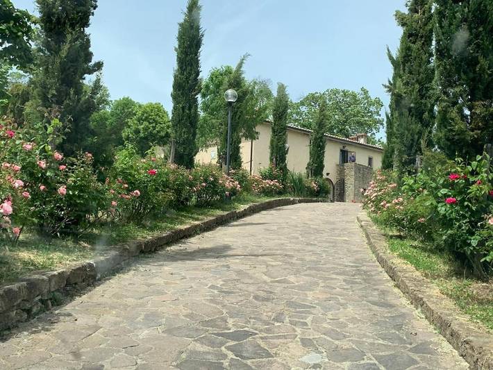 Casa vacanza per 27 persone, con Terrazza e Giardino nonché Piscina e Panorama a Piancastagnaio