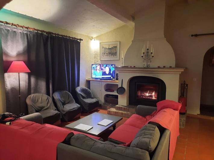 Location de vacances pour 10 personnes, avec piscine et terrasse, animaux acceptés à Salernes - 2