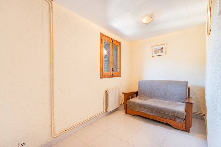 Gîte pour 2 personnes, avec balcon et jardin dans Vallee De Boi - 2