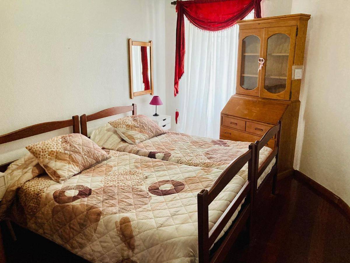 Apartamento de férias inteiro, Twin Room in Vila de São Sebastião, Terceira