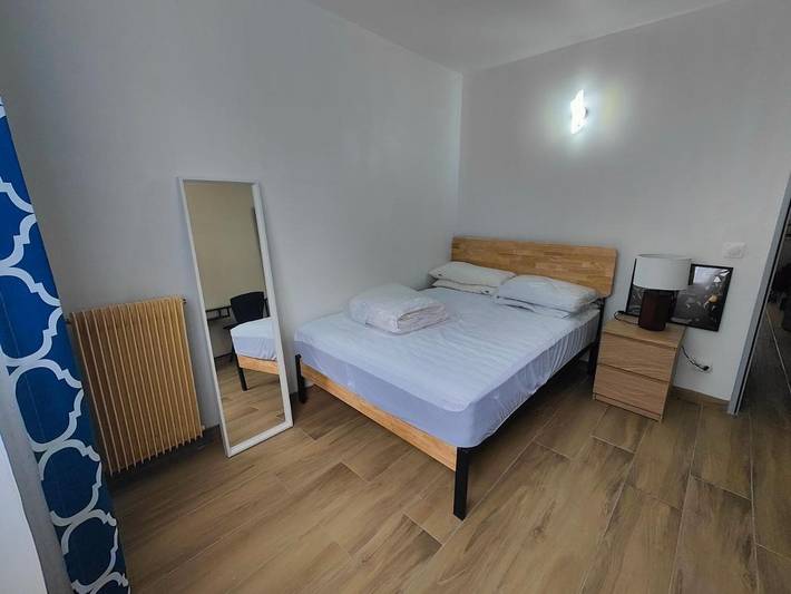 Cottage pour 2 personnes, avec terrasse à Le Plessis-Trévise
