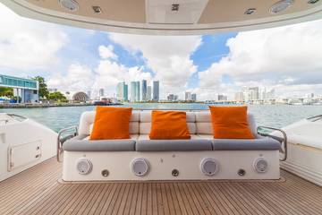 House Boat for 10 Guests in Miami, Florida, Picture 2