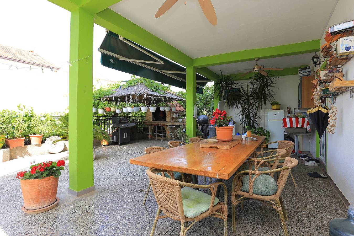 Ganze Wohnung, Studio Appartement mit Terrasse und Meerblick Gradac, Makarska As-2784-f in Gradac, Makarska Riviera