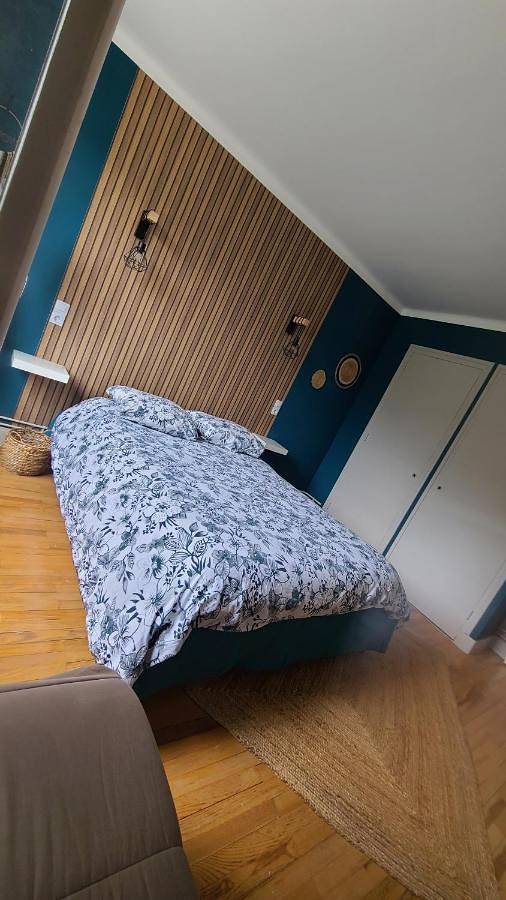 Appartement entier, One-Bedroom Apartment in Saint-Claude (Jura), Parc naturel régional du Haut-Jura