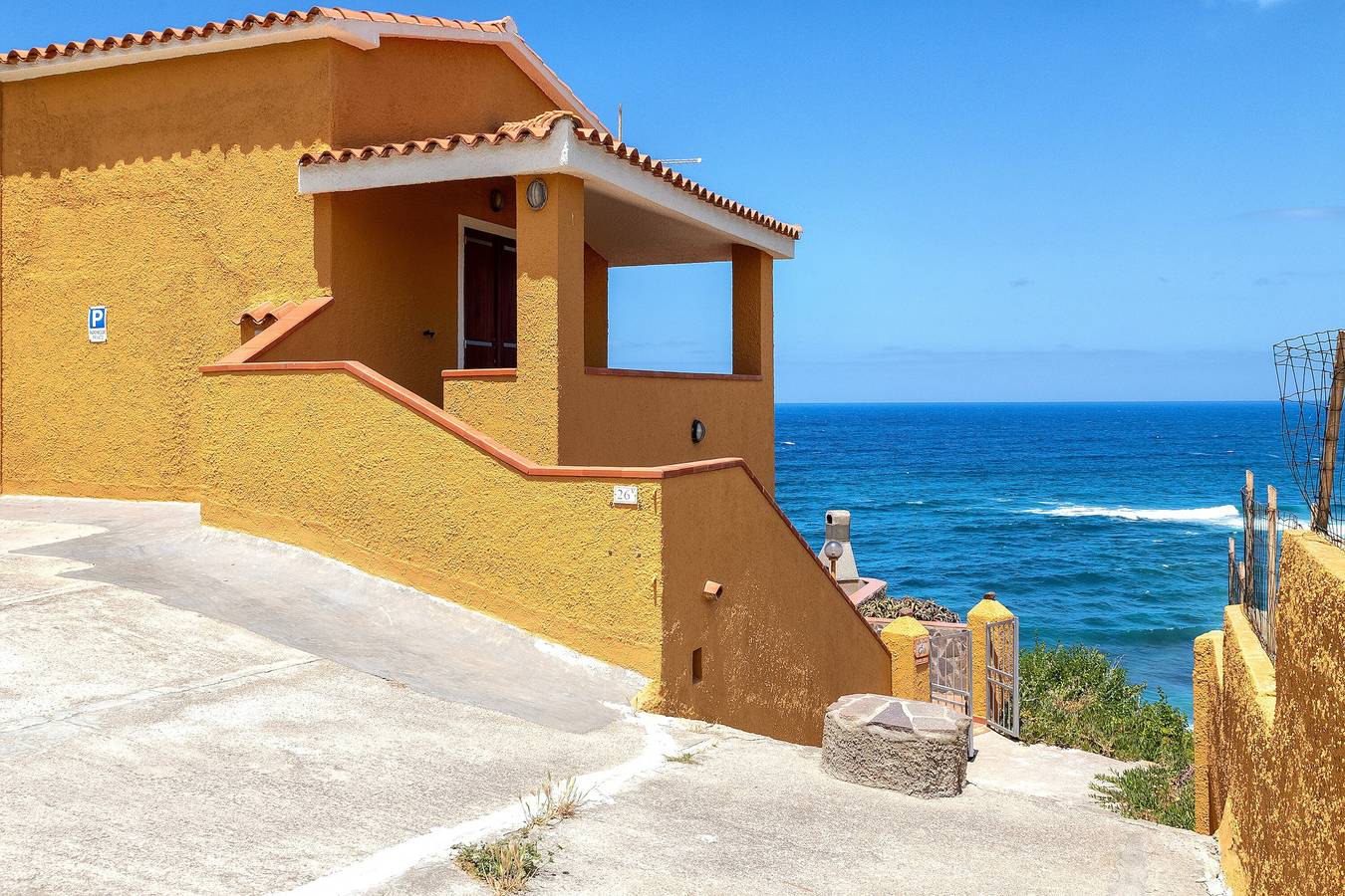 Appartamento intero, Casa vacanza 'La Casa Di Giò' con vista mare, terrazza privata e Wi-Fi in La Ciaccia, Valledoria