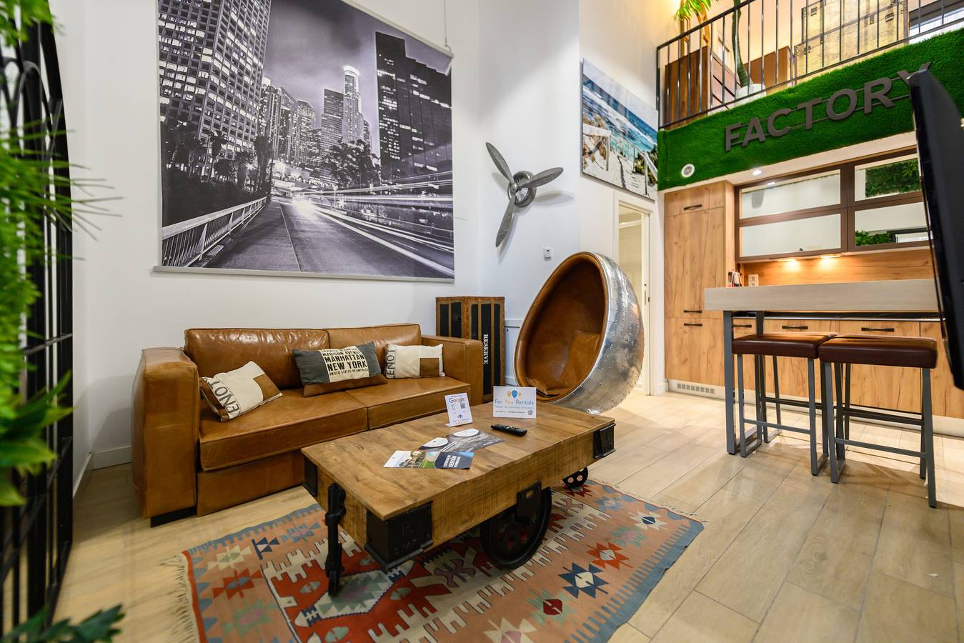 Apartamento entero, M (Alg310B) Amplio y moderno Loft con terraza priv in Barajas (desambiguación), Madrid