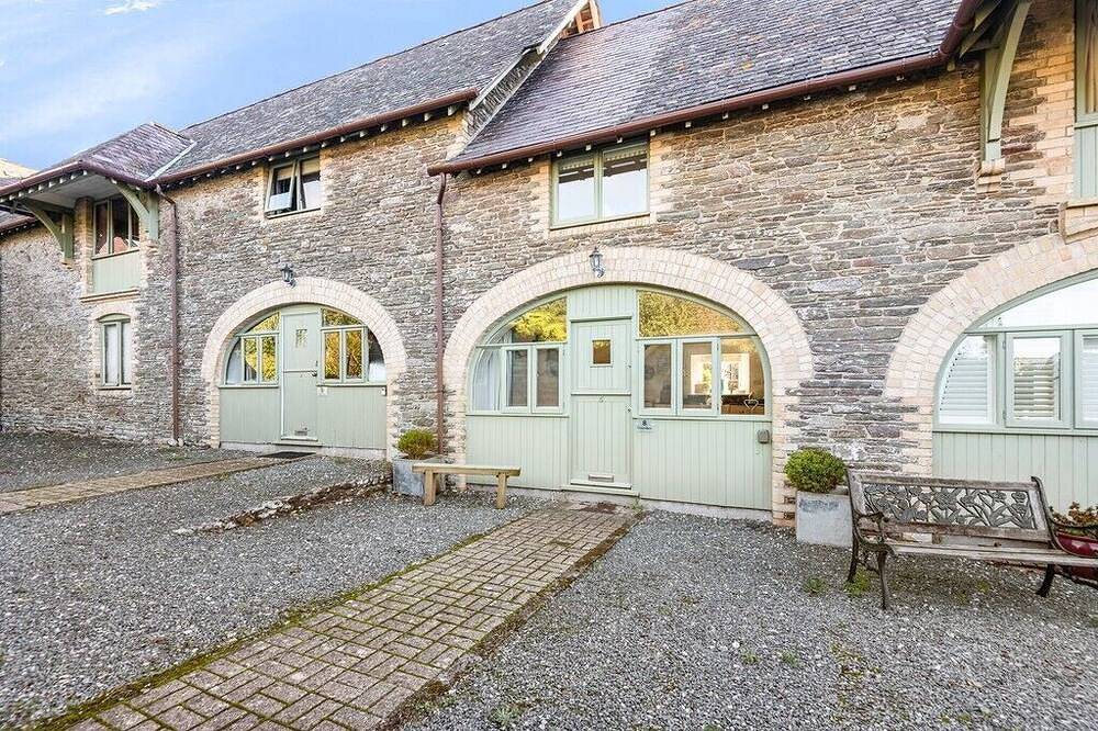 The ideal rural Devon retreat for two in Noss Mayo in Newton and Noss, South Devon