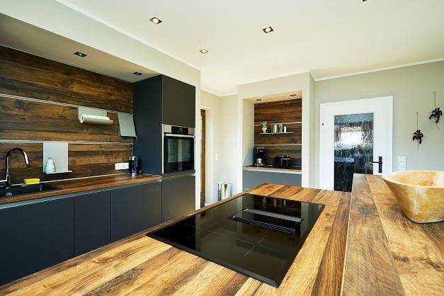 Haus Almrose - Ferienwohnung 150 qm mit Balkon in Reit im Winkl, Bayerische Alpen