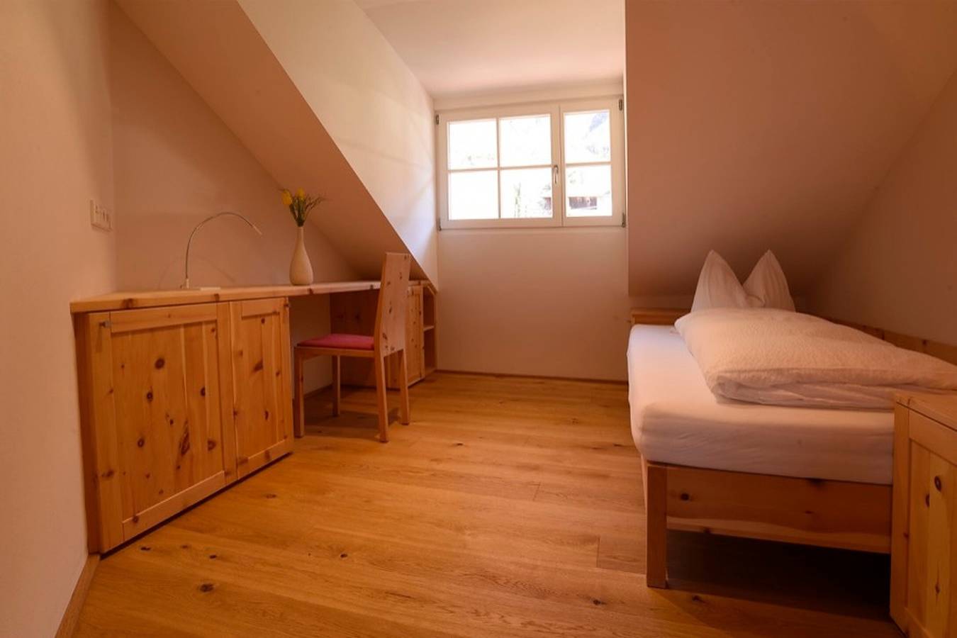 Ganze Wohnung, Ferienwohnung "Rosengartnerhof Maultasch" mit Bergblick, Gemeinschaftspool und Wlan in Oberkreuth, Terlan