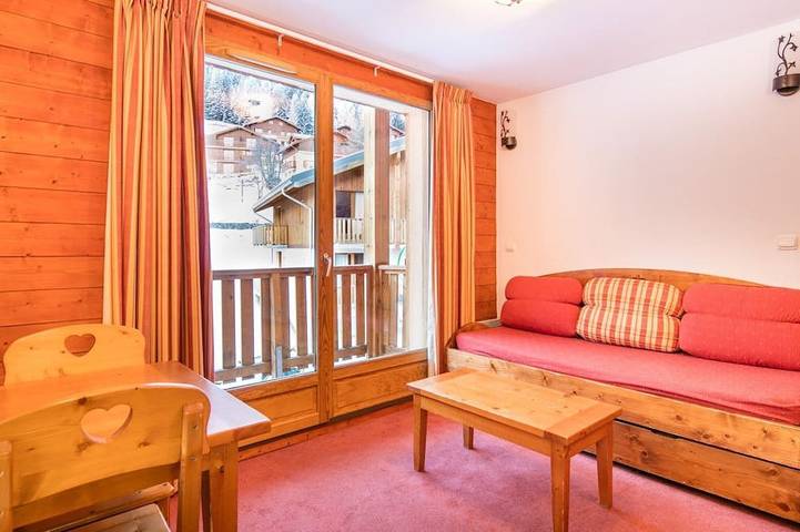 Entire apartment, Studio proche du Centre ! Accès Piscine + Sauna in Valfréjus, Modane