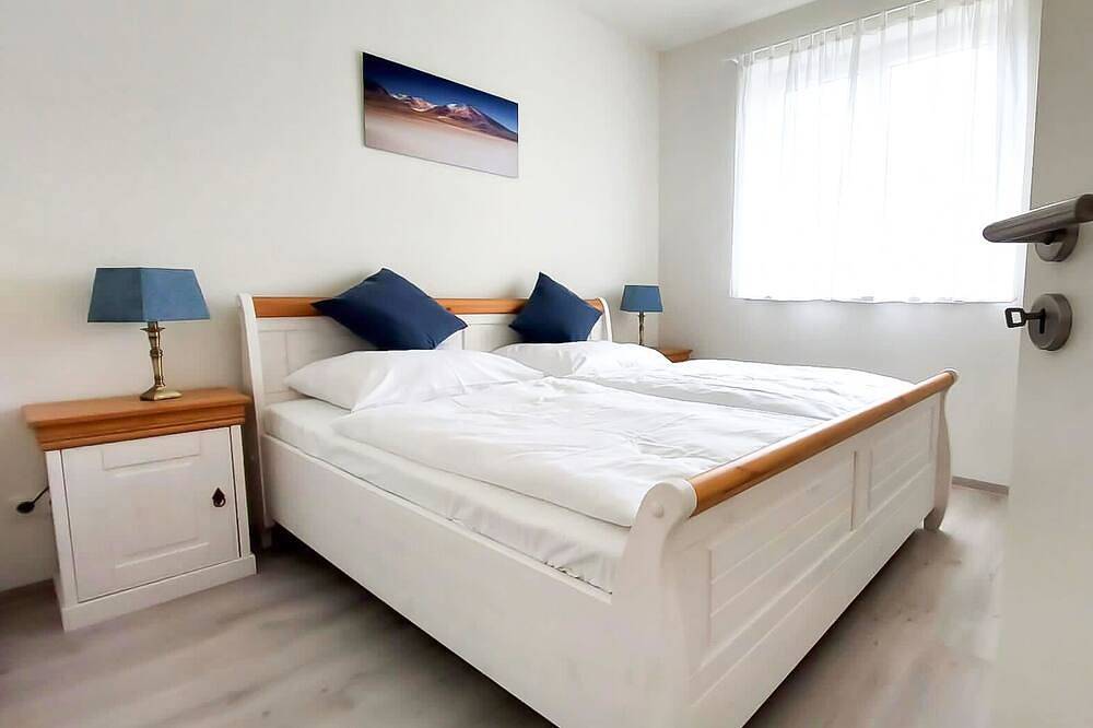 Ganze Wohnung, Sehr schöne Ferienwohnung, zentral gelegen am Schweriner See in Schwerin, Schweriner See