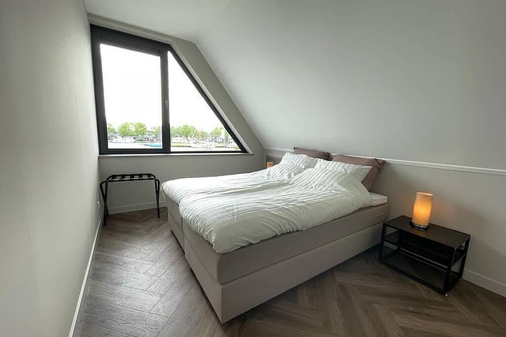 Moderne Villa mit schöner Veranda in Stavoren in Stavoren, Ijsselmeer