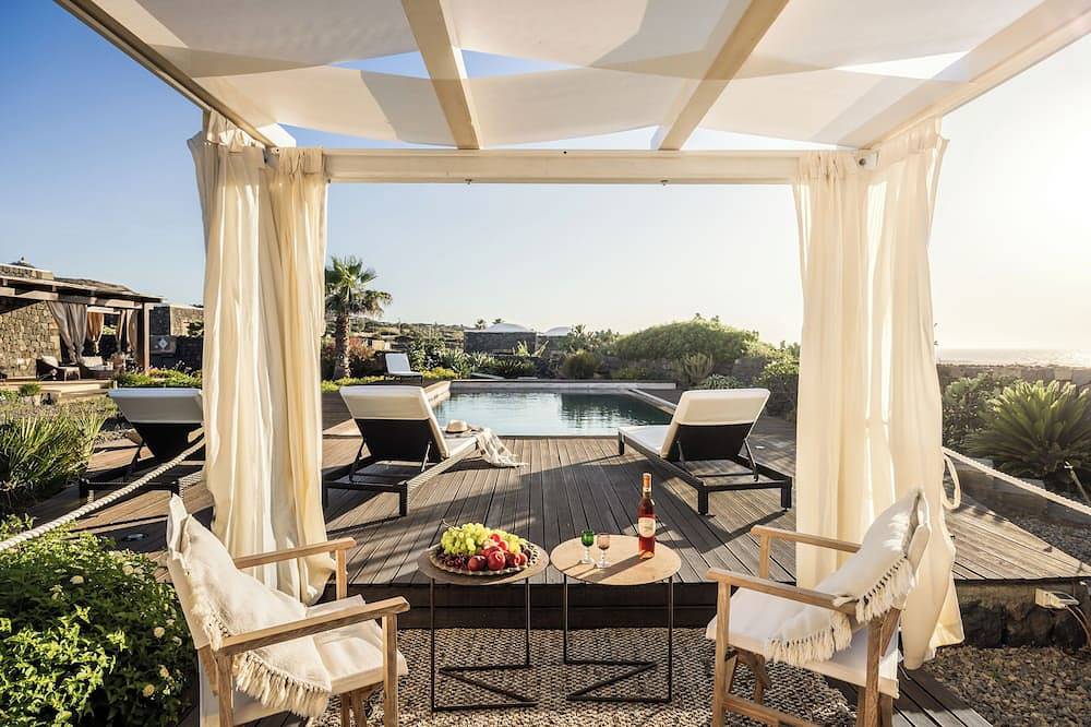 Dammuso Luna - Private Pool with Sea View in Santa Chiara, Trapani Province