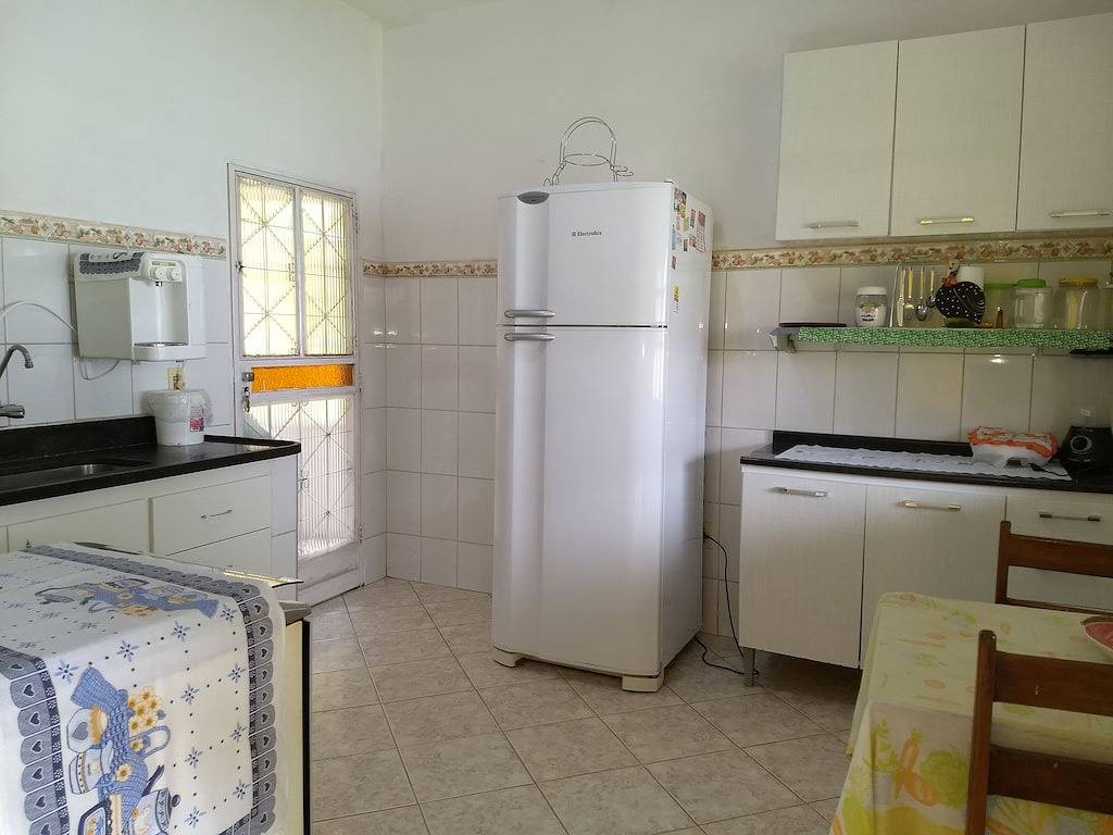 House with Colonial veranda - lawn space in Guarapari, Região Metropolitana da Grande Vitória