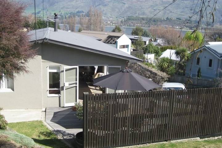 Location de vacances pour 6 personnes, avec balcon et jardin à Wanaka - 3