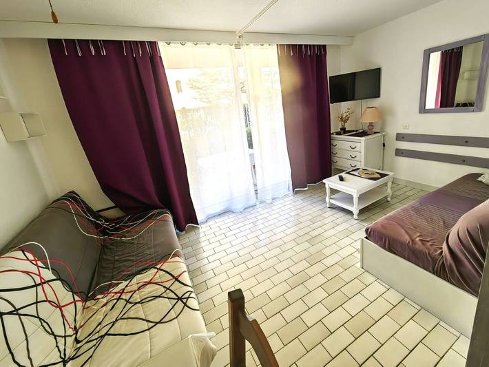 Gîte pour 5 personnes, avec terrasse et piscine dans Aqualand (Cap d'Agde) - 3