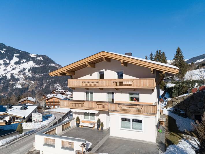 Chalet voor 12 personen, met Balkon en Terras in Zillertal Arena