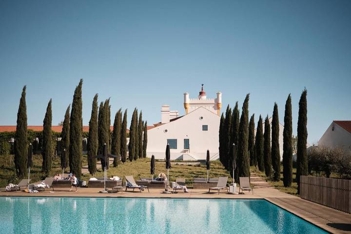 Hotel para 10 pessoas, com Jacuzzi e Terraço e ainda Jardim and Piscina em Monforte