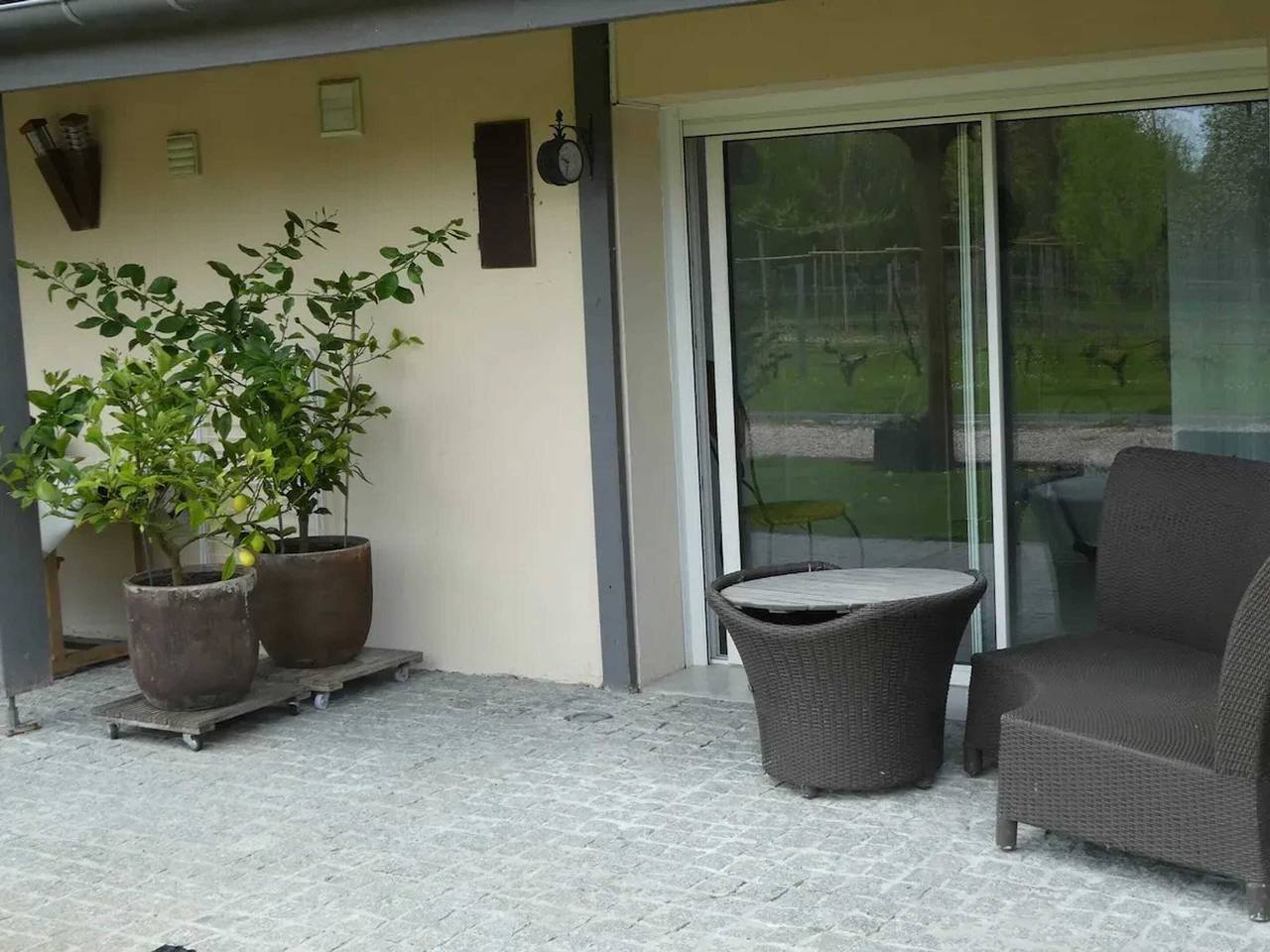 Ganze Wohnung, Modernes Apartment in Latresne mit Jacuzzi, 50 m² in Latresne, Bordeaux und Umgebung