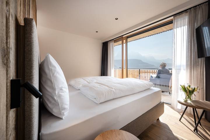 Appartamento intero, Oberfallerhof appartamento Aui con vista sulle montagne, giardino e Wi-Fi in San Ingenuino, Barbiano