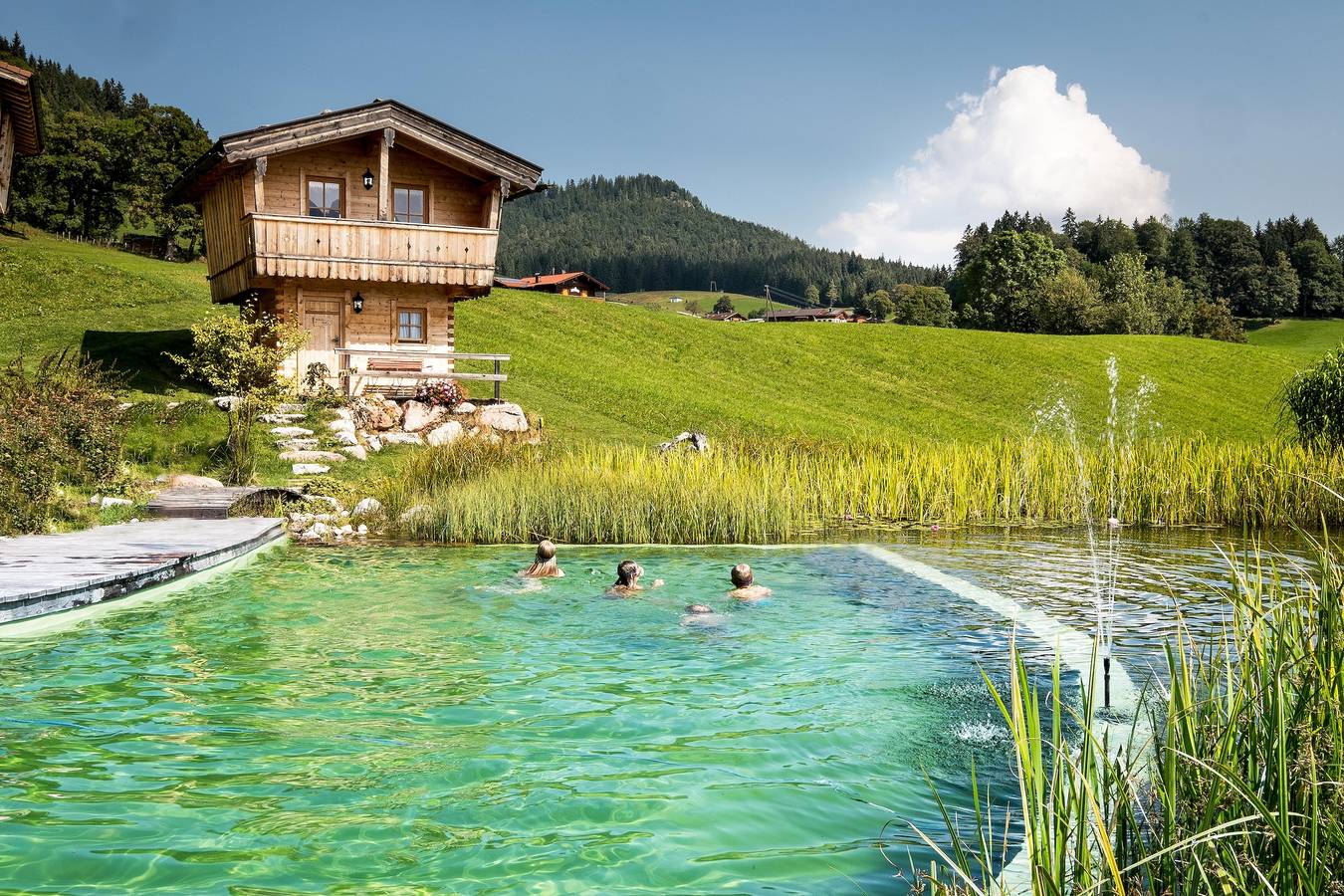 Entire holiday apartment, Alpenpension Ettlerlehen Ferienwohnungen - Holiday flat no. 2, 1-2 persons, 35 sqm, balcony, W-Lan, 1 bedroom, east side in Ramsau (Berchtesgaden), Berchtesgarden Alps