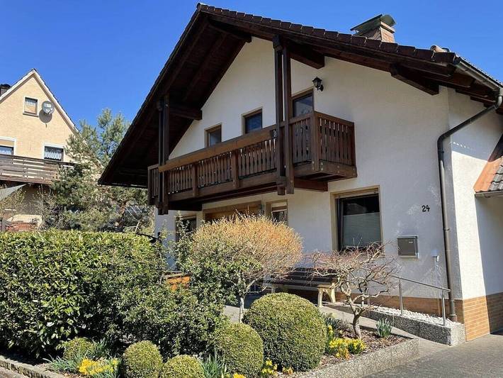Ferienhaus für 6 Personen, mit Balkon und Terrasse