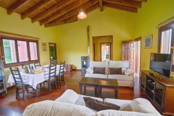 Casa rural para 7 personas, con Balcón y Terraza además de Jardín y Vistas en Cudillero - 4