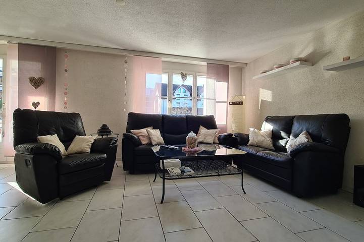 Gîte pour 6 personnes, avec Balcon et Jardin à Thal