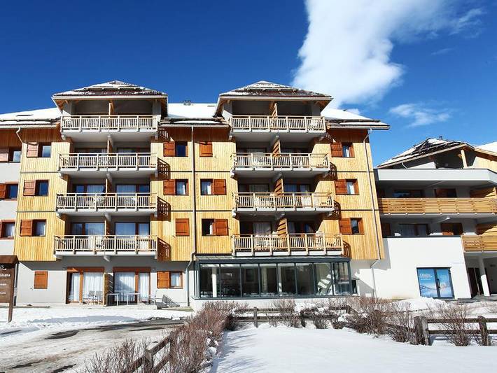 Camping for 4 people, with balcony/terrace, with pets - 1