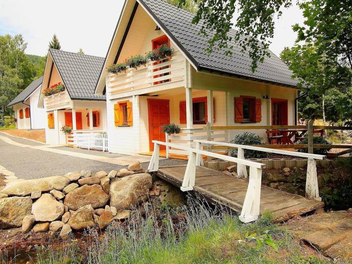 Ferienhaus für 9 Personen, mit Garten und Balkon - 1