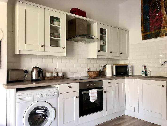 Ganze Ferienwohnung, Ferienwohnung für 5 Personen mit Meerblick in Grafschaft Antrim