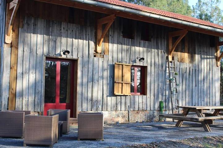 Location de vacances pour 10 personnes, avec jardin et piscine à Pissos - 3