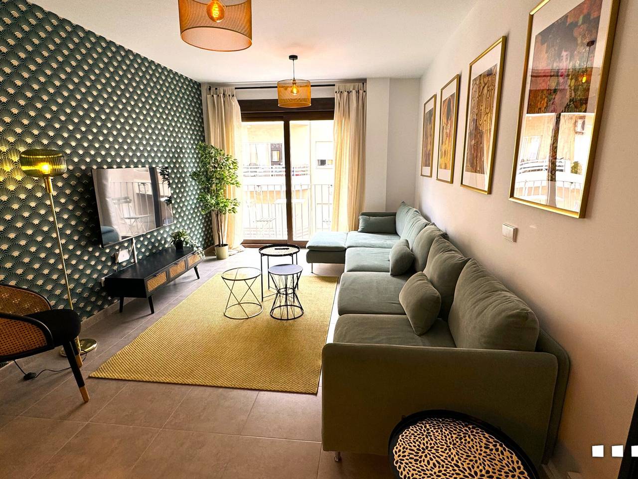 Apartamento entero, Moderno apartamento de 3 hab en Moraira con parking y aire acondicionado cerca de la playa in Club Moraira, Teulada