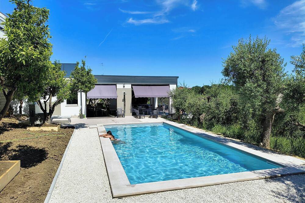 \"Borgo Ragnitill\" Amazing Holiday Home, 15 Guests, Lanciano (Ch) in Lanciano, Chieti Provinz