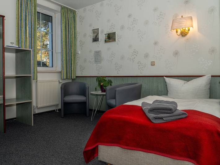 Hotel für 2 Personen, mit Garten in Bad Saarow - 3