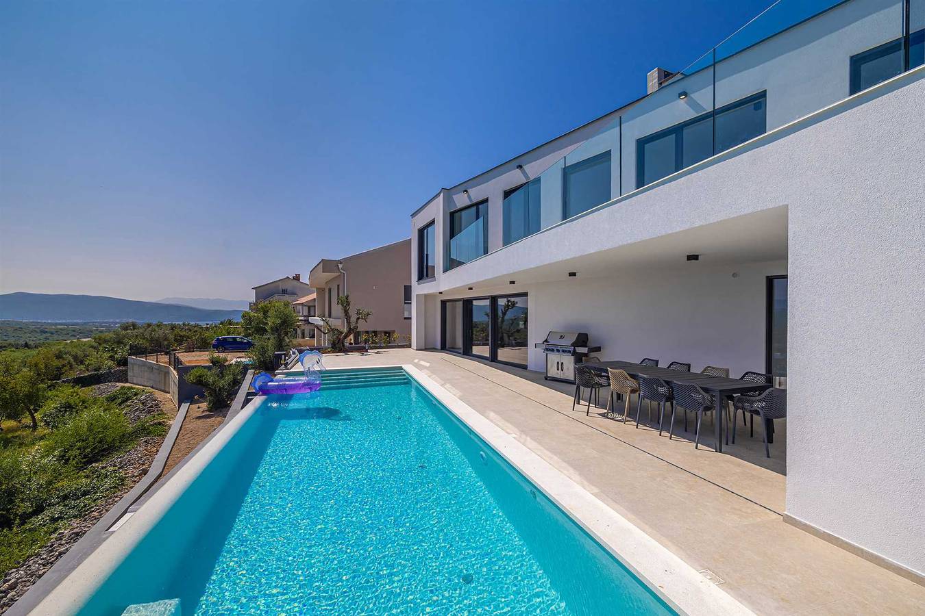 Villa Elevation mit beheiztem Pool in Krk Stadt, Krk