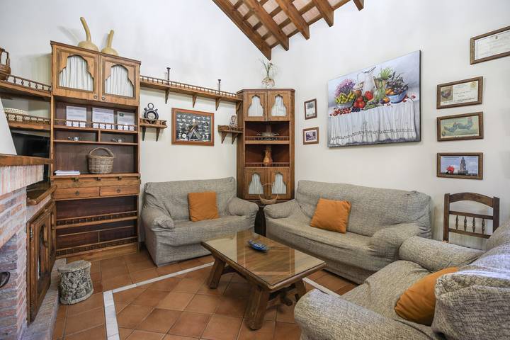 Maison de vacances 'La Cazuela' avec vue sur la montagne, piscine, jardin et terrasses in Arcos de la Frontera, Pueblos Blancos